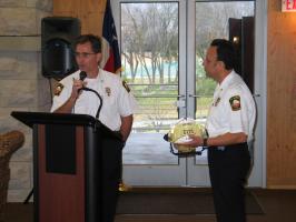 Chief_Esparza_Reception_11_29_06_034.jpg