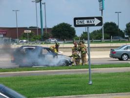 CarFire_8_3_07_006.jpg