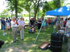 FD_Picnic_4_28_07_202.jpg
