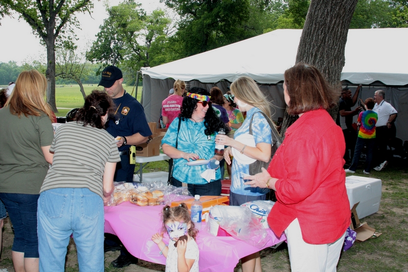 09 Picnic1_150.JPG